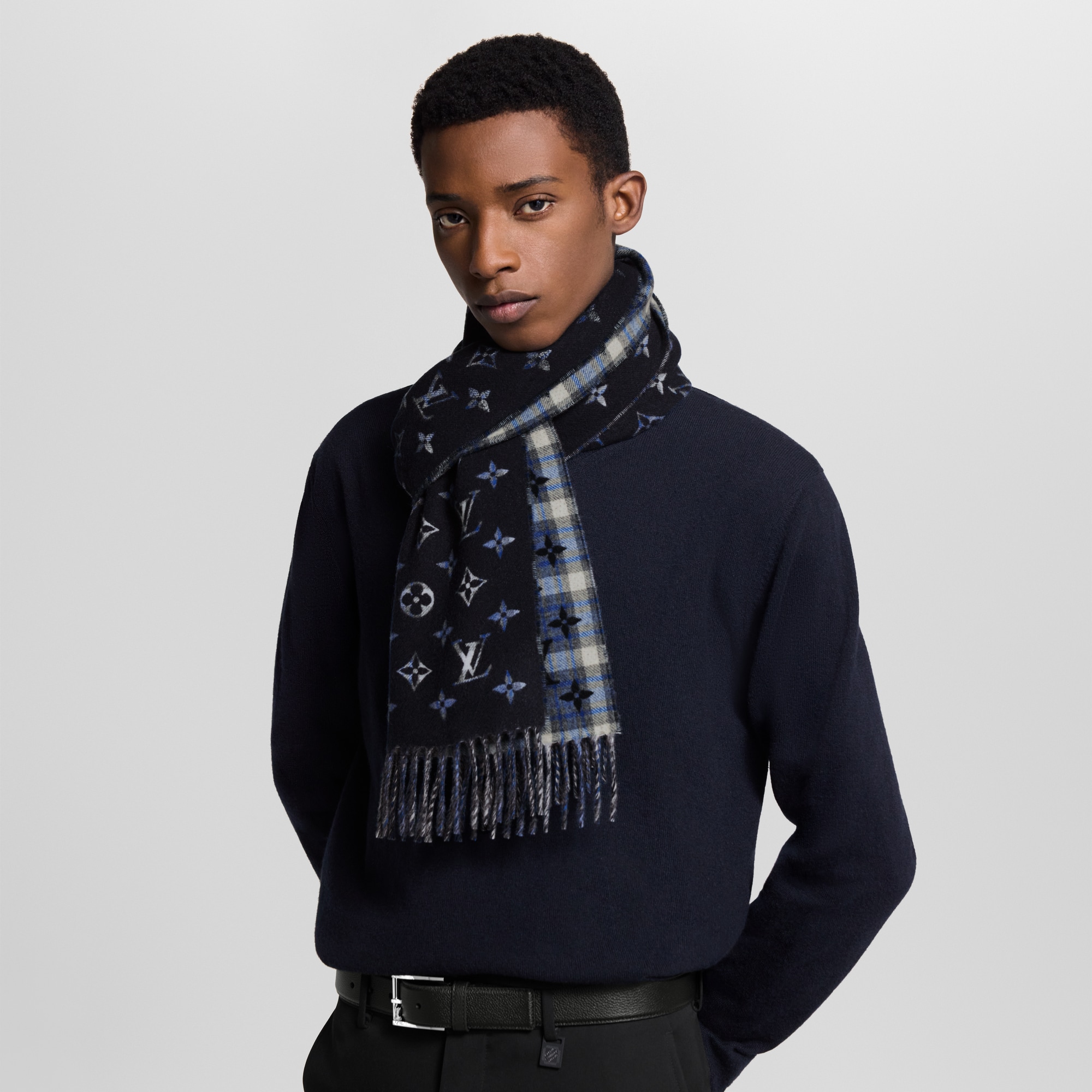 Monogram Gradient Tartan City Scarf S00 - Holiday Gifts for Him